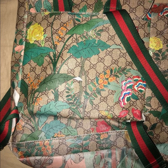 Backpack - Picture 5 of 5